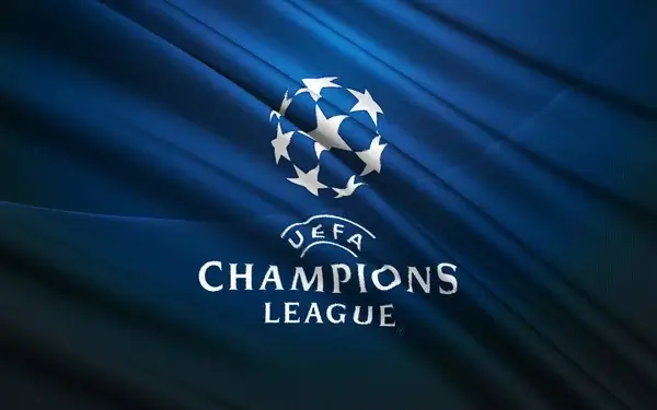 Drapeau de la Ligue des Champions de l'UEFA avec le logo officiel, représentant un fond bleu avec des étoiles blanches formant un ballon de football.